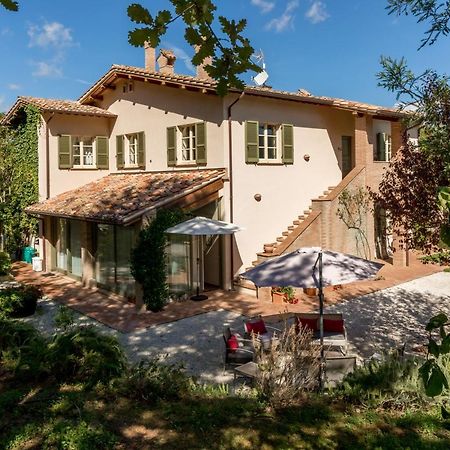 Altra Meta B&B Gubbio Eksteriør billede