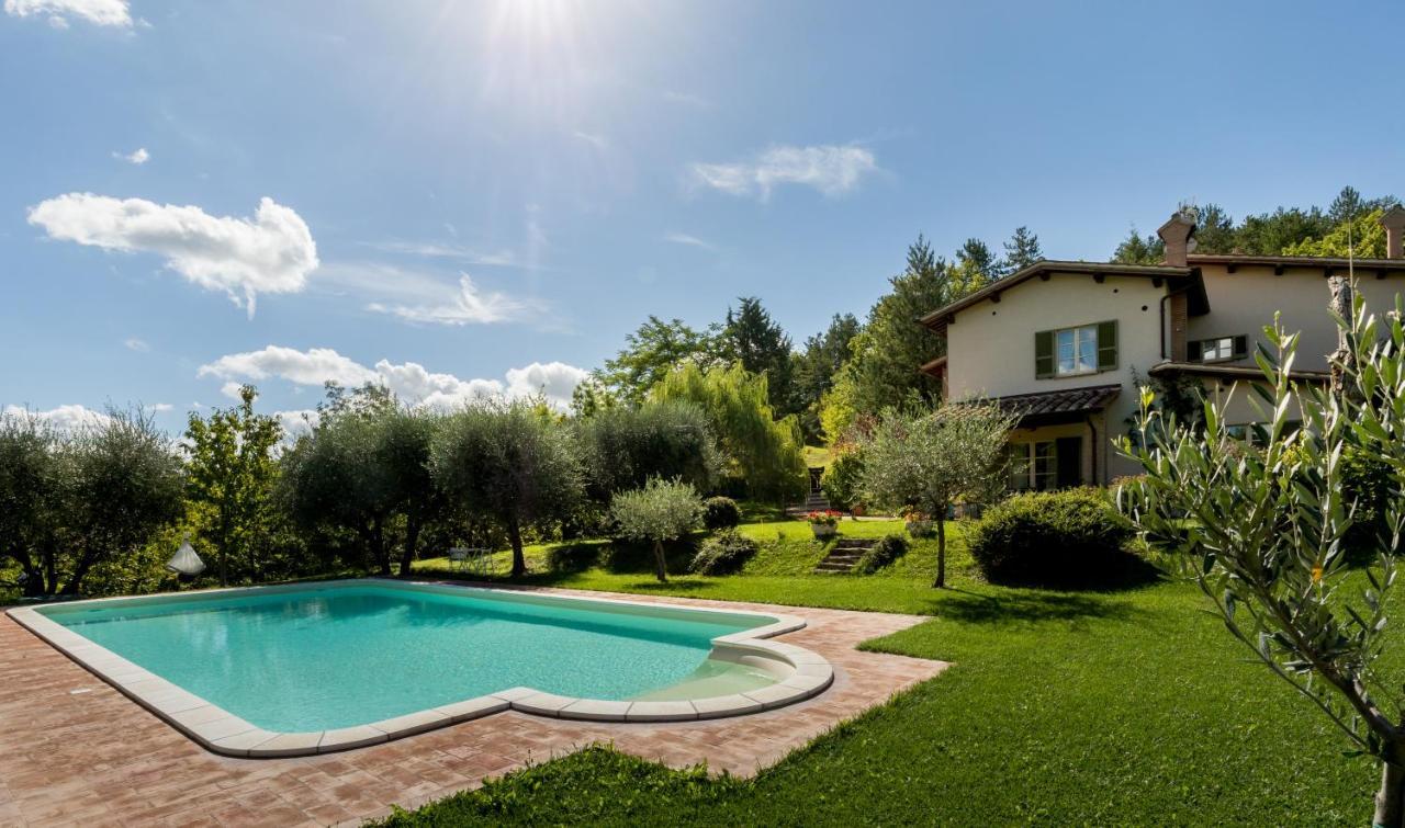 Altra Meta B&B Gubbio Eksteriør billede