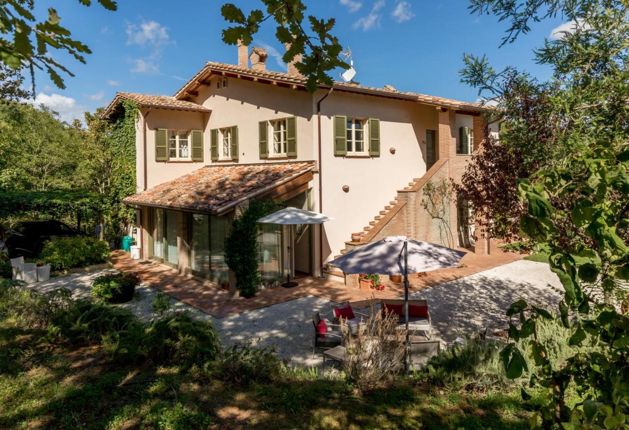 Altra Meta B&B Gubbio Eksteriør billede