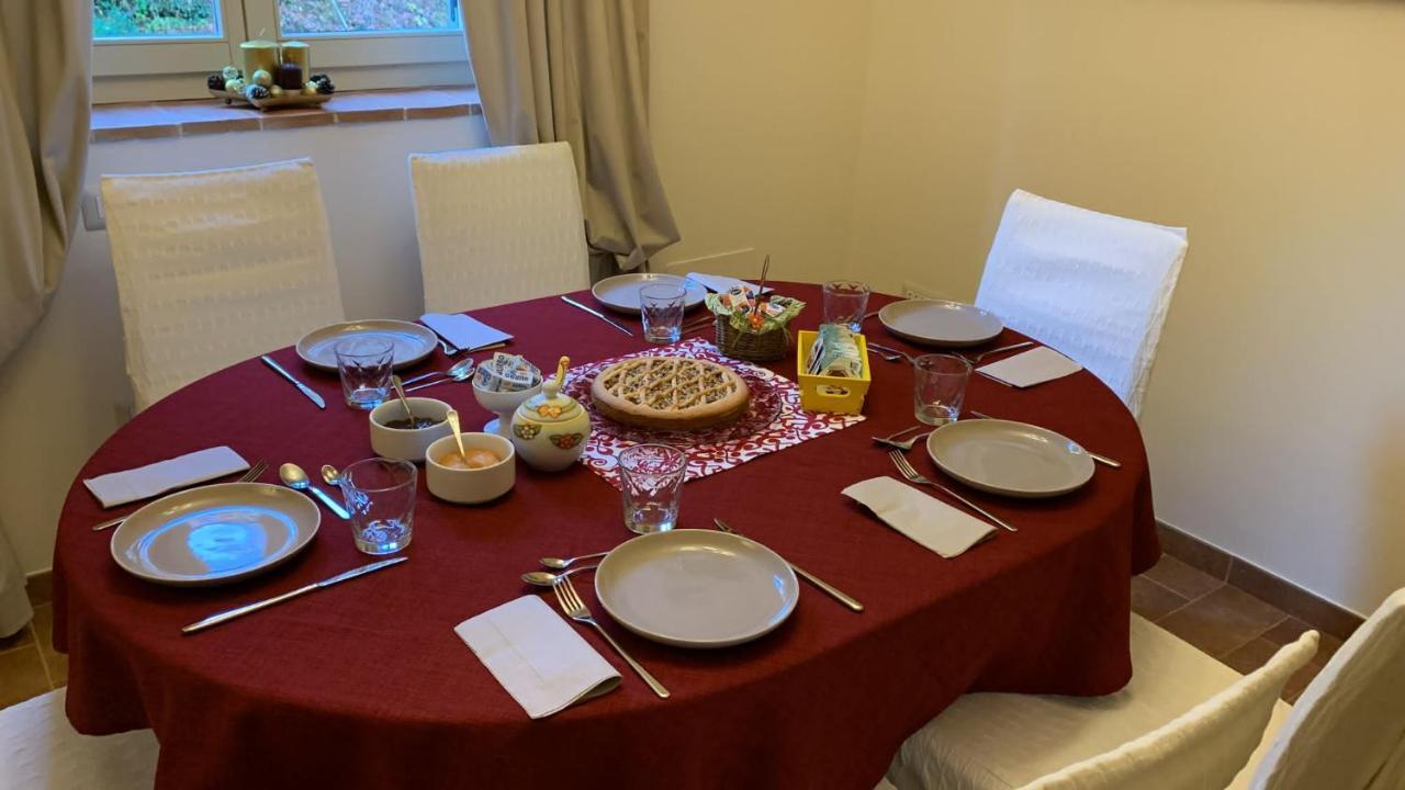 Altra Meta B&B Gubbio Eksteriør billede