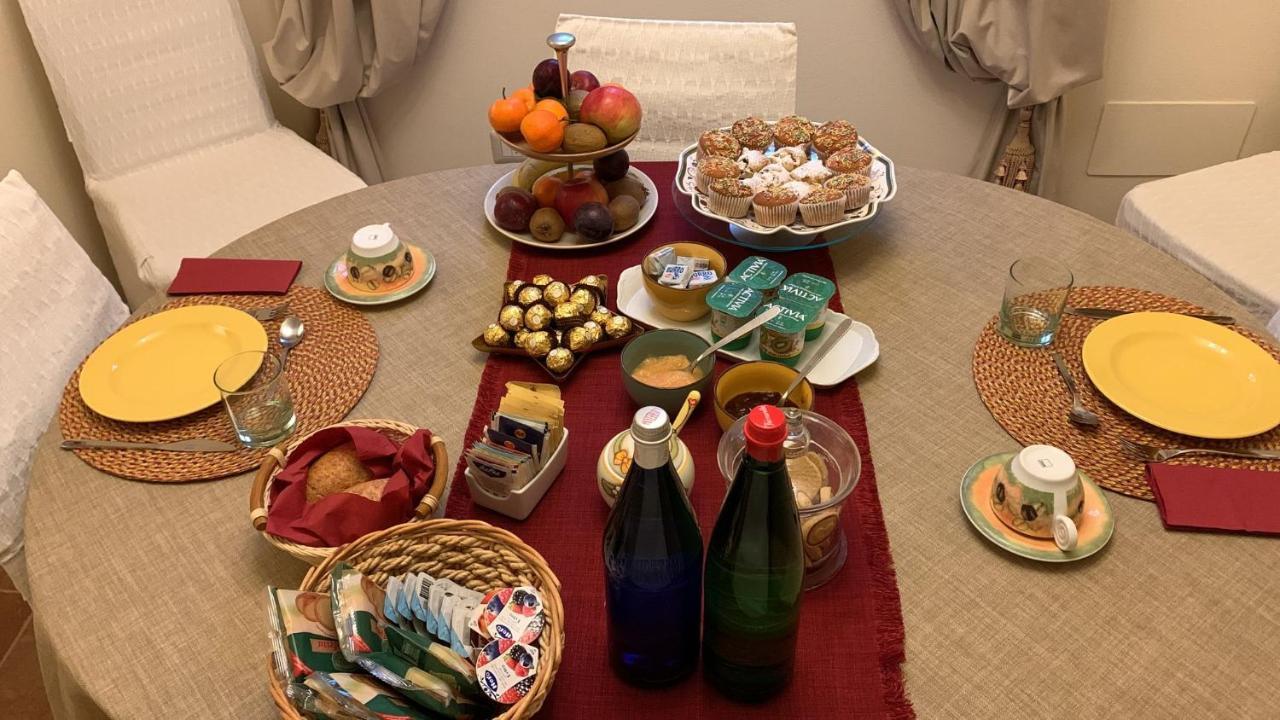 Altra Meta B&B Gubbio Eksteriør billede